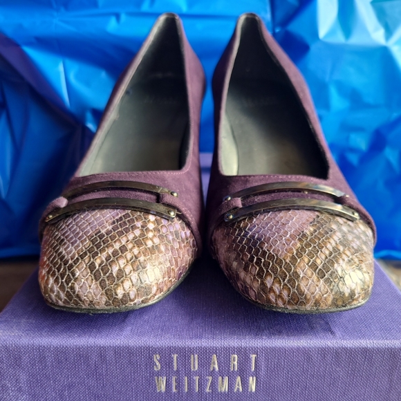 Vintage STUART WEITZMAN The PLUM Concord Suede